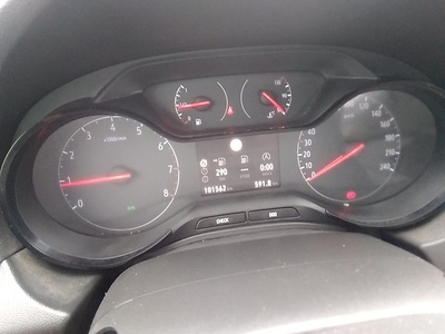 Opel Grandland X 1.5 CDTi Selective 96 kW (130 CV) 15 Opel Grandland X 1.5 CDTi Selective 96 kW (130 CV) 15