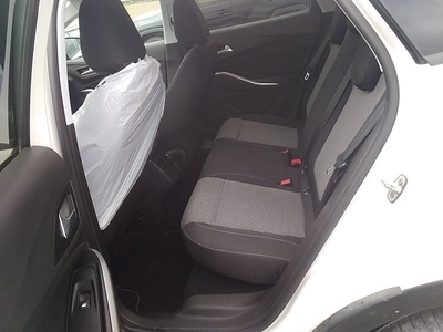 Opel Grandland X 1.5 CDTi Selective 96 kW (130 CV) 9 Opel Grandland X 1.5 CDTi Selective 96 kW (130 CV) 9