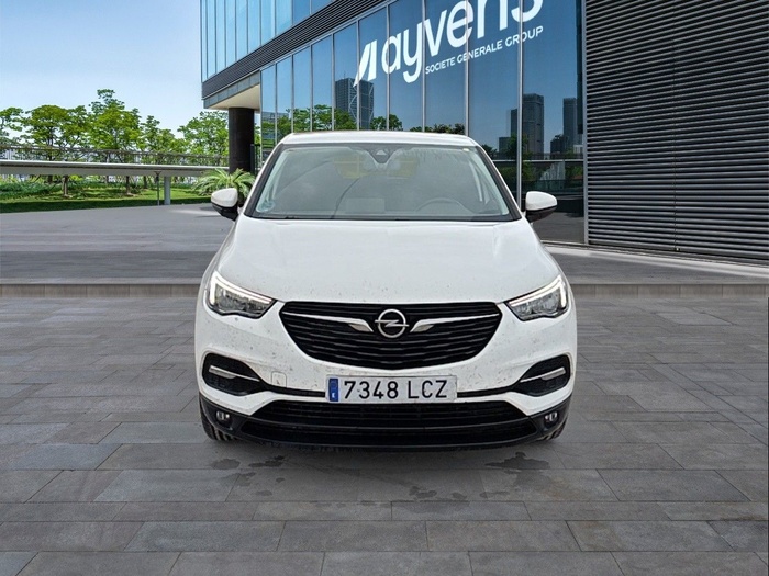 Opel Grandland X 1.5 CDTi Selective 96 kW (130 CV) Vehículo usado en Madrid Opel Grandland X 1.5 CDTi Selective 96 kW (130 CV) Vehículo usado en Madrid