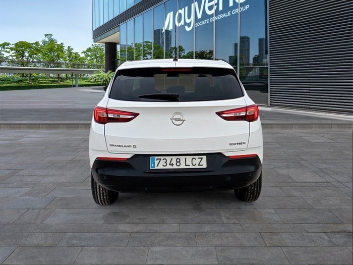 Opel Grandland X 1.5 CDTi Selective 96 kW (130 CV) Vehículo usado en Madrid Opel Grandland X 1.5 CDTi Selective 96 kW (130 CV) Vehículo usado en Madrid