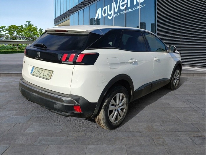Peugeot 3008 1.5 BlueHDi S&S Style 96 kW (130 CV) Vehículo usado en Madrid Peugeot 3008 1.5 BlueHDi S&S Style 96 kW (130 CV) Vehículo usado en Madrid