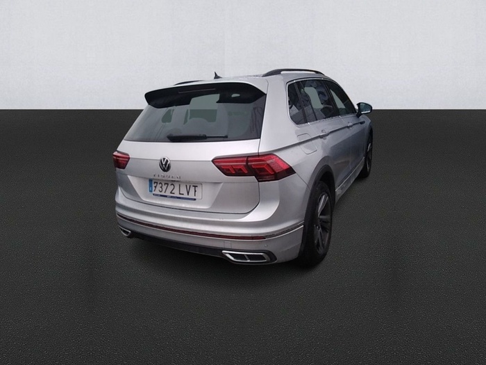 Volkswagen Tiguan R-Line 2.0 TDI 110 kW (150 CV) DSG Vehículo usado en Madrid Volkswagen Tiguan R-Line 2.0 TDI 110 kW (150 CV) DSG Vehículo usado en Madrid