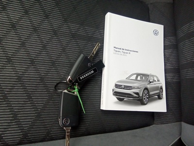 Volkswagen Tiguan R-Line 2.0 TDI 110 kW (150 CV) DSG 14 Volkswagen Tiguan R-Line 2.0 TDI 110 kW (150 CV) DSG 14