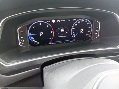 Volkswagen Tiguan R-Line 2.0 TDI 110 kW (150 CV) DSG 8 Volkswagen Tiguan R-Line 2.0 TDI 110 kW (150 CV) DSG 8