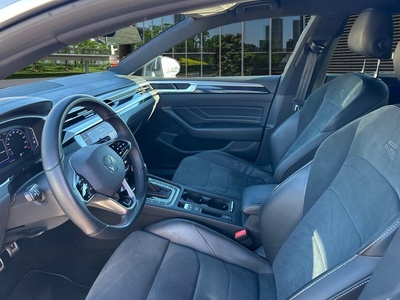 Volkswagen Arteon Shooting Brake R-Line 2.0 TDI 110 kW (150 CV) DSG 7 Volkswagen Arteon Shooting Brake R-Line 2.0 TDI 110 kW (150 CV) DSG 7