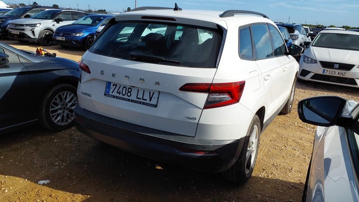 Skoda Karoq 2.0 TDI Ambition 4X4 DSG 110 kW (150 CV) Vehículo usado en Madrid Skoda Karoq 2.0 TDI Ambition 4X4 DSG 110 kW (150 CV) Vehículo usado en Madrid