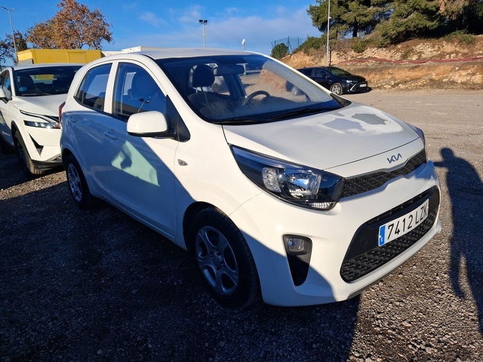 Kia Picanto 1.0 DPi Concept 49 kW (67 CV) Vehículo usado en Madrid Kia Picanto 1.0 DPi Concept 49 kW (67 CV) Vehículo usado en Madrid