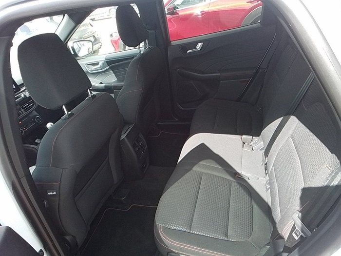 Ford Kuga 1.5 EcoBlue ST-Line 88 kW (120 CV) Vehículo usado en Madrid Ford Kuga 1.5 EcoBlue ST-Line 88 kW (120 CV) Vehículo usado en Madrid