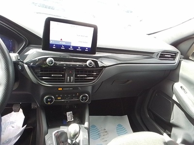 Ford Kuga 1.5 EcoBlue ST-Line 88 kW (120 CV) 12 Ford Kuga 1.5 EcoBlue ST-Line 88 kW (120 CV) 12