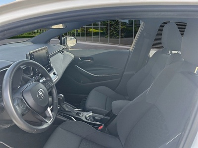 Toyota Corolla 125H Active E-CVT 90 kW (122 CV) 7 Toyota Corolla 125H Active E-CVT 90 kW (122 CV) 7