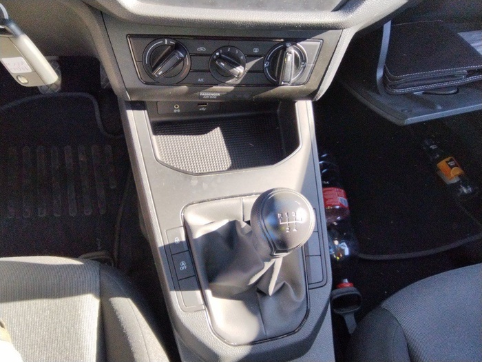 SEAT Ibiza 1.6 TDI Reference Business 70 kW (95 CV) Vehículo usado en Madrid SEAT Ibiza 1.6 TDI Reference Business 70 kW (95 CV) Vehículo usado en Madrid