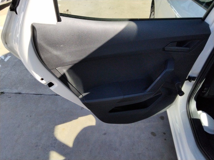 SEAT Ibiza 1.6 TDI Reference Business 70 kW (95 CV) Vehículo usado en Madrid SEAT Ibiza 1.6 TDI Reference Business 70 kW (95 CV) Vehículo usado en Madrid