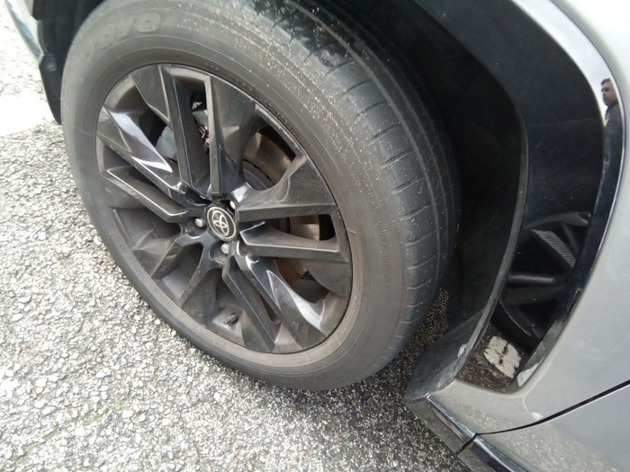 Toyota Rav4 2.5l hybrid Style 4WD 163 kW (222 CV) Vehículo usado en Madrid Toyota Rav4 2.5l hybrid Style 4WD 163 kW (222 CV) Vehículo usado en Madrid