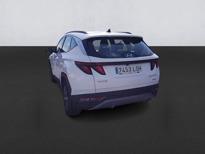 Hyundai Tucson 1.6 TGDI HEV Maxx Auto 169 kW (230 CV) Vehículo usado en Madrid Hyundai Tucson 1.6 TGDI HEV Maxx Auto 169 kW (230 CV) Vehículo usado en Madrid