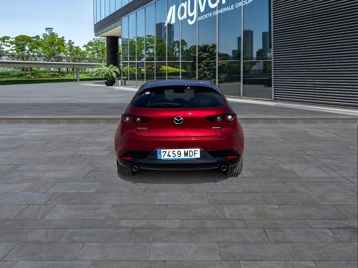 Mazda Mazda 3 2.0 e-SKYACTIV-G Homura 89 kW (122 CV) Vehículo usado en Madrid Mazda Mazda 3 2.0 e-SKYACTIV-G Homura 89 kW (122 CV) Vehículo usado en Madrid