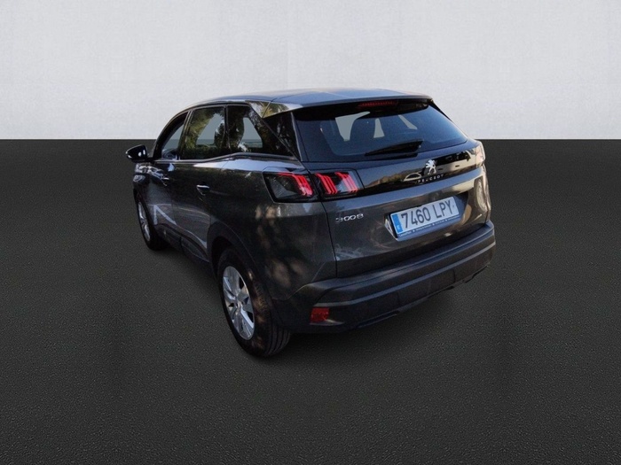 Peugeot 3008 BlueHDi 130 S&S Active Pack 96 kW (130 CV) Vehículo usado en Madrid Peugeot 3008 BlueHDi 130 S&S Active Pack 96 kW (130 CV) Vehículo usado en Madrid