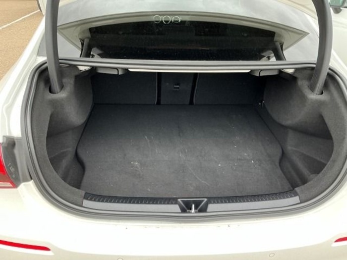 Mercedes-Benz Clase A 250 e 160 kW (218 CV) Vehículo usado en Madrid Mercedes-Benz Clase A 250 e 160 kW (218 CV) Vehículo usado en Madrid