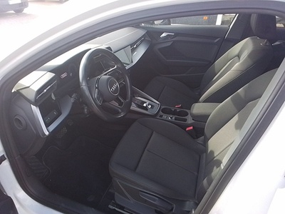Audi A3 Sportback 30 TFSI 81 kW (110 CV) S tronic 11 Audi A3 Sportback 30 TFSI 81 kW (110 CV) S tronic 11
