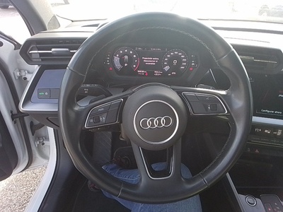 Audi A3 Sportback 30 TFSI 81 kW (110 CV) S tronic 15 Audi A3 Sportback 30 TFSI 81 kW (110 CV) S tronic 15