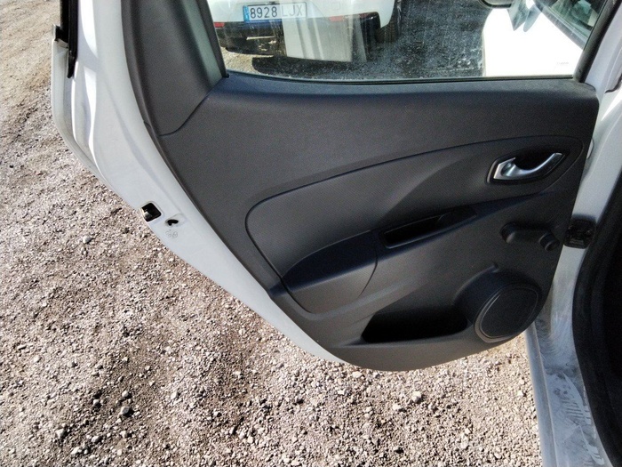 Renault Clio Business dCi 55 kW (75 CV) Vehículo usado en Madrid Renault Clio Business dCi 55 kW (75 CV) Vehículo usado en Madrid