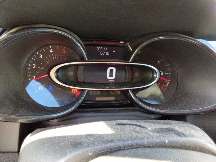 Renault Clio Business dCi 55 kW (75 CV) Vehículo usado en Madrid Renault Clio Business dCi 55 kW (75 CV) Vehículo usado en Madrid