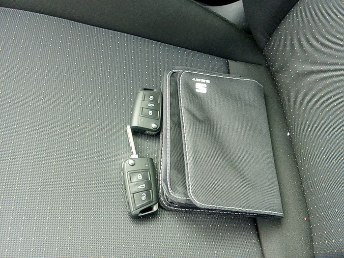 SEAT Arona 1.0 TSI Style XL 81 kW (110 CV) Vehículo usado en Madrid SEAT Arona 1.0 TSI Style XL 81 kW (110 CV) Vehículo usado en Madrid