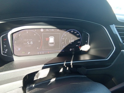 Volkswagen Tiguan R-Line 2.0 TDI 110 kW (150 CV) DSG 8 Volkswagen Tiguan R-Line 2.0 TDI 110 kW (150 CV) DSG 8