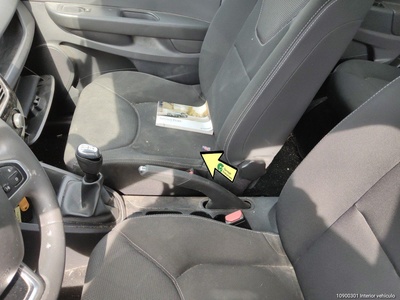 Renault Clio Business dCi 55 kW (75 CV) 15 Renault Clio Business dCi 55 kW (75 CV) 15