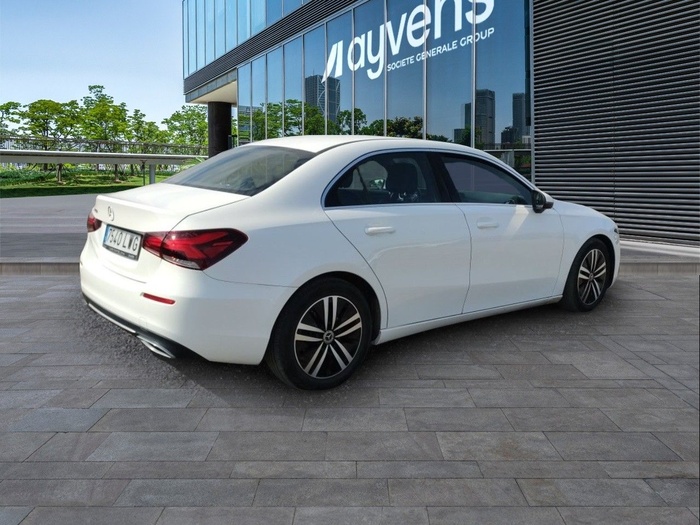 Mercedes-Benz Clase A 200 120 kW (163 CV) Vehículo usado en Madrid Mercedes-Benz Clase A 200 120 kW (163 CV) Vehículo usado en Madrid