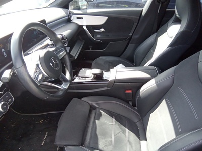 Mercedes-Benz CLA 180 100 kW (136 CV) 7 Mercedes-Benz CLA 180 100 kW (136 CV) 7