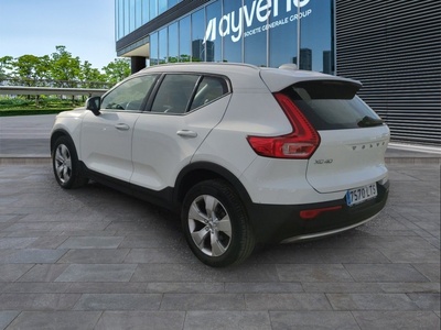 Volvo XC40 T3 Momentum Pro Auto 120 kW (163 CV) 13 Volvo XC40 T3 Momentum Pro Auto 120 kW (163 CV) 13