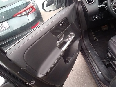 Mercedes-Benz GLA 200 120 kW (163 CV) 13 Mercedes-Benz GLA 200 120 kW (163 CV) 13