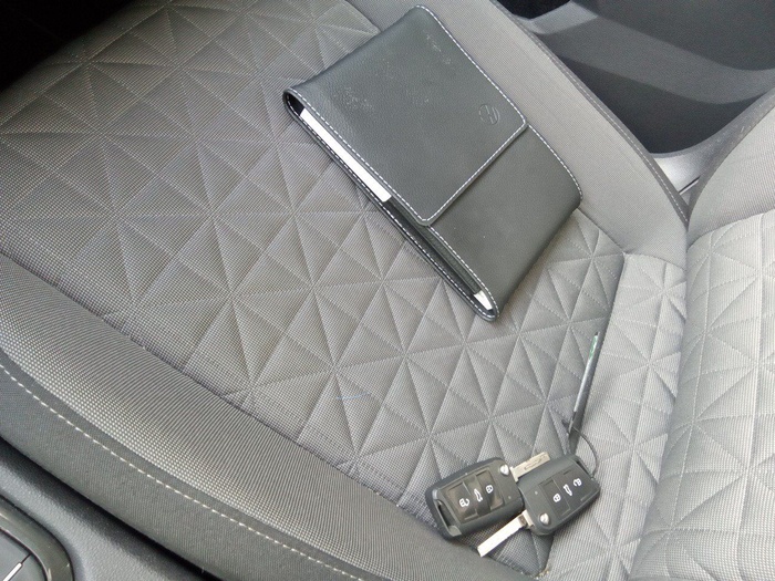 Volkswagen Tiguan Life 1.4 TSI eHybrid 180 kW (245 CV) DSG Vehículo usado en Madrid Volkswagen Tiguan Life 1.4 TSI eHybrid 180 kW (245 CV) DSG Vehículo usado en Madrid