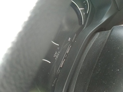 BMW X4 xDrive20d 140 kW (190 CV) 8 BMW X4 xDrive20d 140 kW (190 CV) 8