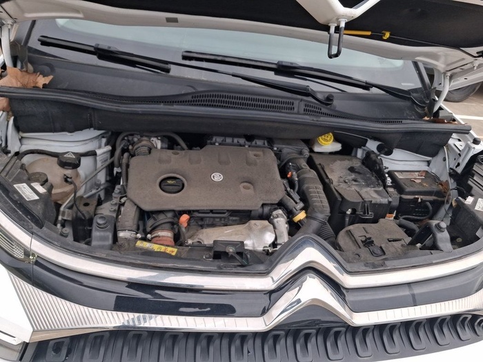 Citroen C3 Aircross BlueHDi 110 S&S Plus 81 kW (110 CV) Vehículo usado en Madrid Citroen C3 Aircross BlueHDi 110 S&S Plus 81 kW (110 CV) Vehículo usado en Madrid