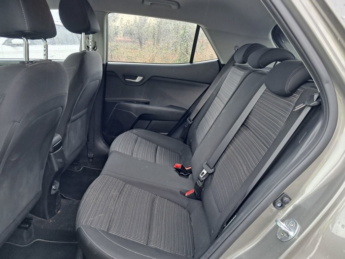 Kia Stonic 1.0 T-GDi MHEV Drive iMT 88 kW (120 CV) Vehículo usado en Madrid Kia Stonic 1.0 T-GDi MHEV Drive iMT 88 kW (120 CV) Vehículo usado en Madrid