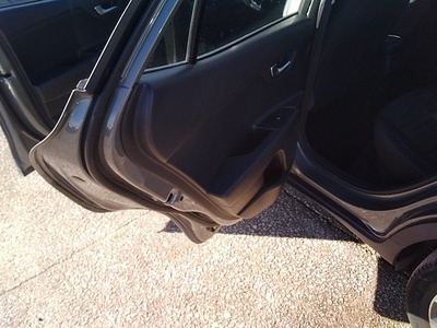 Kia Stonic 1.0 T-GDi MHEV Drive iMT 88 kW (120 CV) 10 Kia Stonic 1.0 T-GDi MHEV Drive iMT 88 kW (120 CV) 10