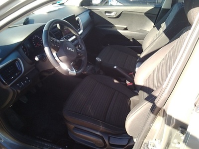 Kia Stonic 1.0 T-GDi MHEV Drive iMT 88 kW (120 CV) 7 Kia Stonic 1.0 T-GDi MHEV Drive iMT 88 kW (120 CV) 7