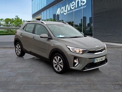Kia Stonic 1.0 T-GDi MHEV Drive iMT 88 kW (120 CV) 3 Kia Stonic 1.0 T-GDi MHEV Drive iMT 88 kW (120 CV) 3