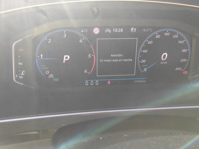 Volkswagen Tiguan R-Line 2.0 TDI 110 kW (150 CV) DSG 13 Volkswagen Tiguan R-Line 2.0 TDI 110 kW (150 CV) DSG 13