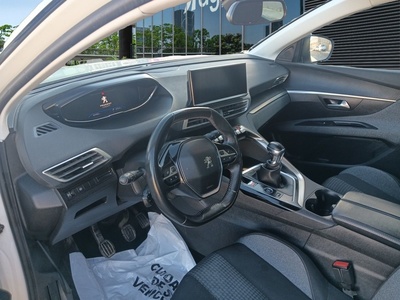 Peugeot 3008 BlueHDi 130 S&S Active Pack 96 kW (130 CV) 7 Peugeot 3008 BlueHDi 130 S&S Active Pack 96 kW (130 CV) 7