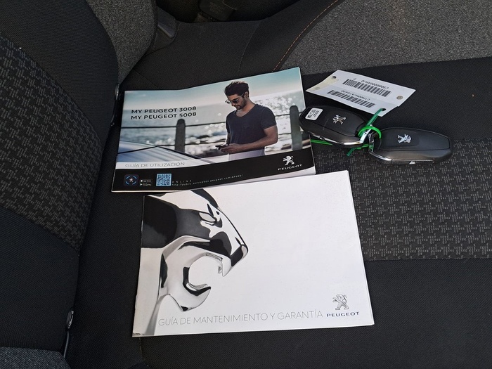 Peugeot 3008 BlueHDi 130 S&S Active Pack 96 kW (130 CV) Vehículo usado en Madrid Peugeot 3008 BlueHDi 130 S&S Active Pack 96 kW (130 CV) Vehículo usado en Madrid