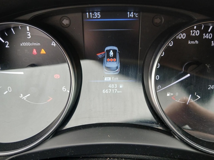 Nissan Qashqai dCi 85 Acenta 85 kW (115 CV) Vehículo usado en Madrid Nissan Qashqai dCi 85 Acenta 85 kW (115 CV) Vehículo usado en Madrid