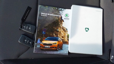 Skoda Fabia 1.0 MPI Essence 59 kW (80 CV) 9 Skoda Fabia 1.0 MPI Essence 59 kW (80 CV) 9