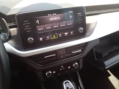 Skoda Kamiq 1.0 TSI Ambition DSG 81 kW (110 CV) 15 Skoda Kamiq 1.0 TSI Ambition DSG 81 kW (110 CV) 15