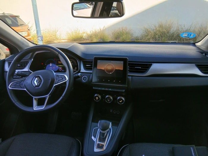 Renault Captur Zen E-TECH Híbrido enchufable 118 kW (160 CV) Vehículo usado en Madrid Renault Captur Zen E-TECH Híbrido enchufable 118 kW (160 CV) Vehículo usado en Madrid