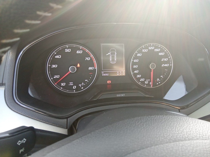 SEAT Arona 1.0 TSI Style Go2 81 kW (110 CV) Vehículo usado en Madrid SEAT Arona 1.0 TSI Style Go2 81 kW (110 CV) Vehículo usado en Madrid