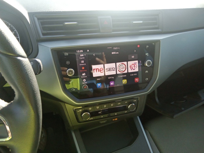 SEAT Arona 1.0 TSI Style Go2 81 kW (110 CV) Vehículo usado en Madrid SEAT Arona 1.0 TSI Style Go2 81 kW (110 CV) Vehículo usado en Madrid