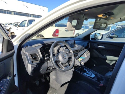 Nissan Qashqai DIG-T 140 mHEV Acenta 4x2 103 kW (140 CV) 12 Nissan Qashqai DIG-T 140 mHEV Acenta 4x2 103 kW (140 CV) 12