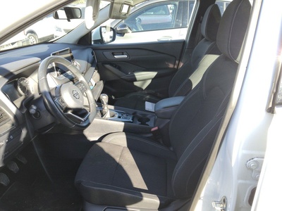 Nissan Qashqai DIG-T 140 mHEV Acenta 4x2 103 kW (140 CV) 13 Nissan Qashqai DIG-T 140 mHEV Acenta 4x2 103 kW (140 CV) 13